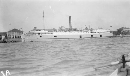450px-Ngankin_at_Hankow_1906.jpg